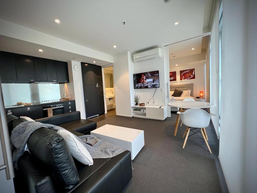 Luxury 2 Bedroom Suite Near Adelaide With A Car Park Broadview Eksteriør billede