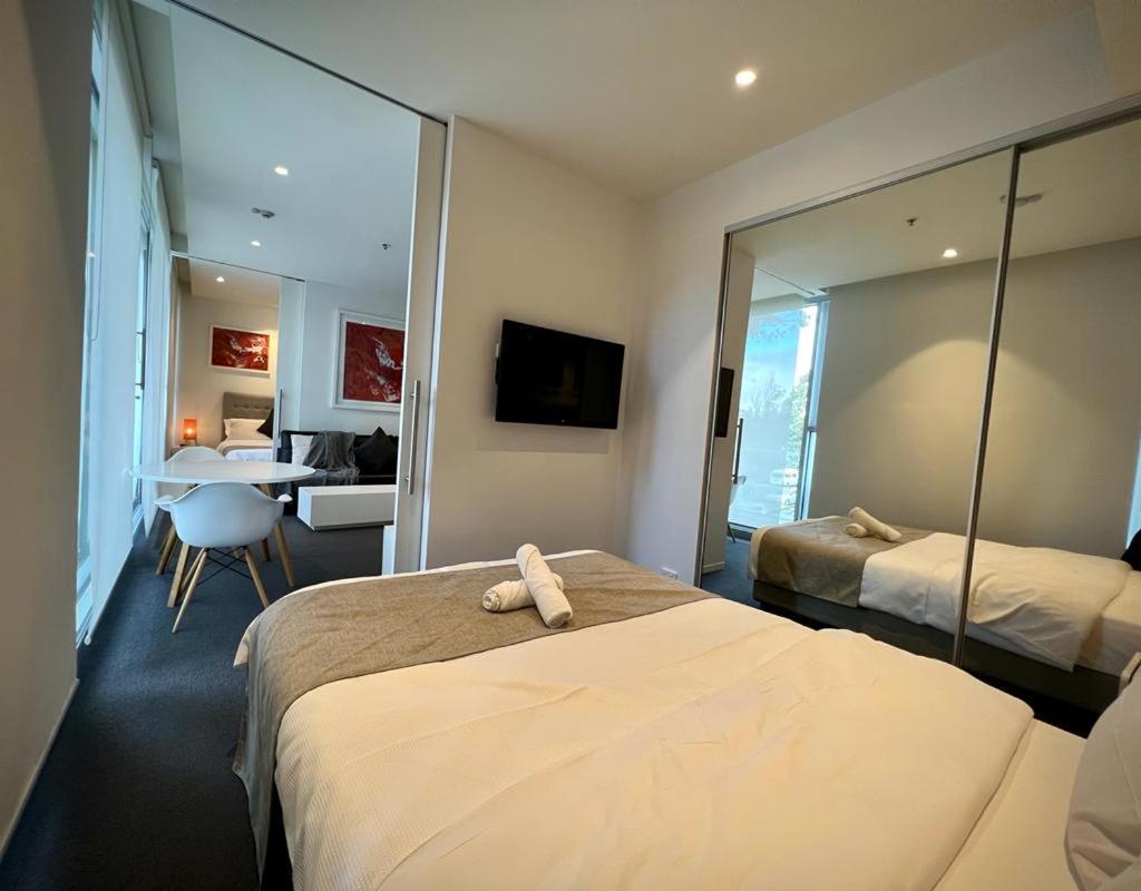 Luxury 2 Bedroom Suite Near Adelaide With A Car Park Broadview Eksteriør billede